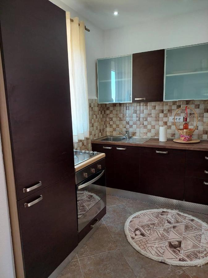 Apartmani Jovan Ulcinj Zewnętrze zdjęcie