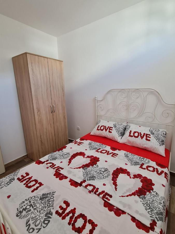 Apartmani Jovan Ulcinj Zewnętrze zdjęcie
