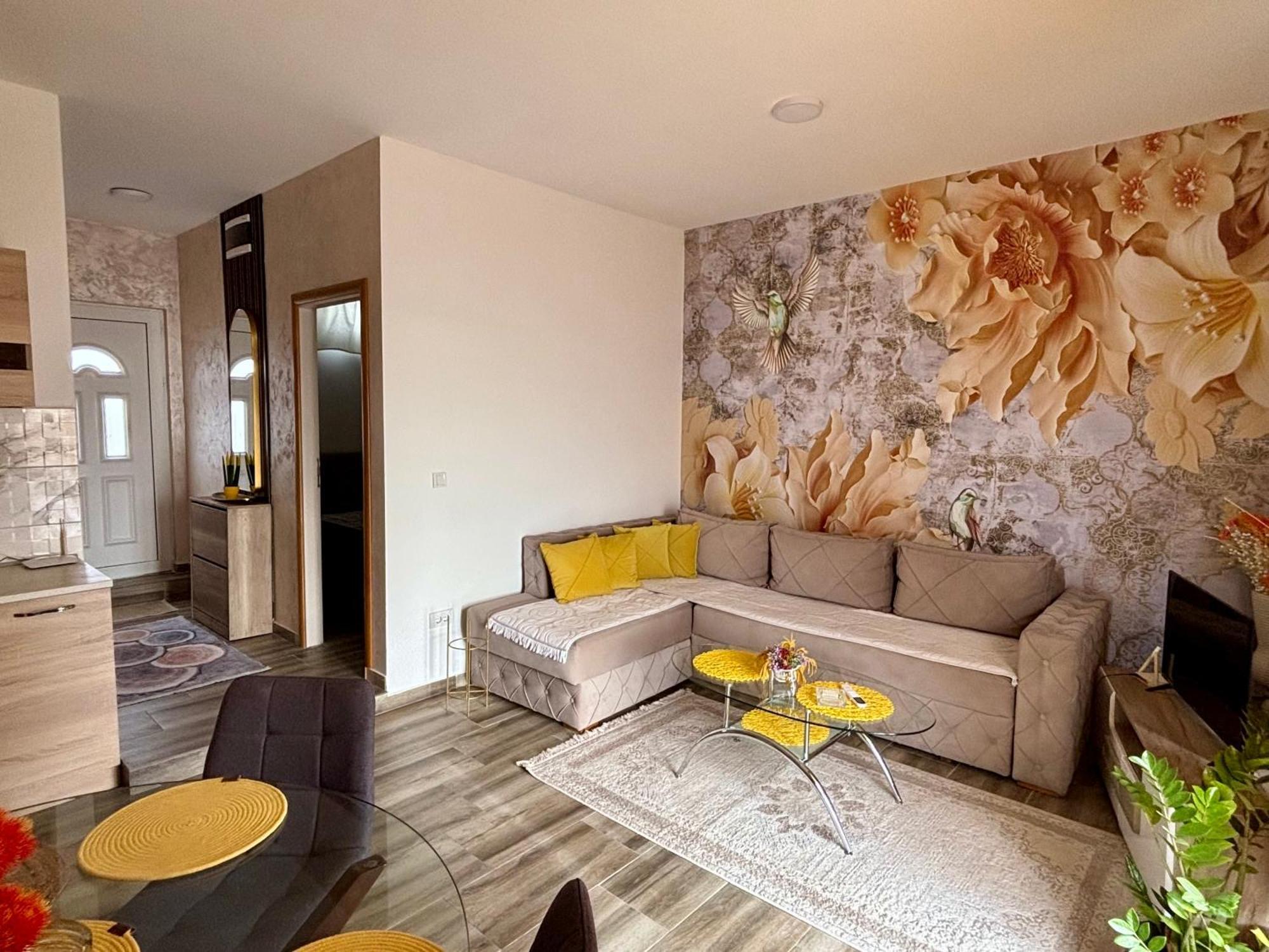 Apartmani Jovan Ulcinj Zewnętrze zdjęcie